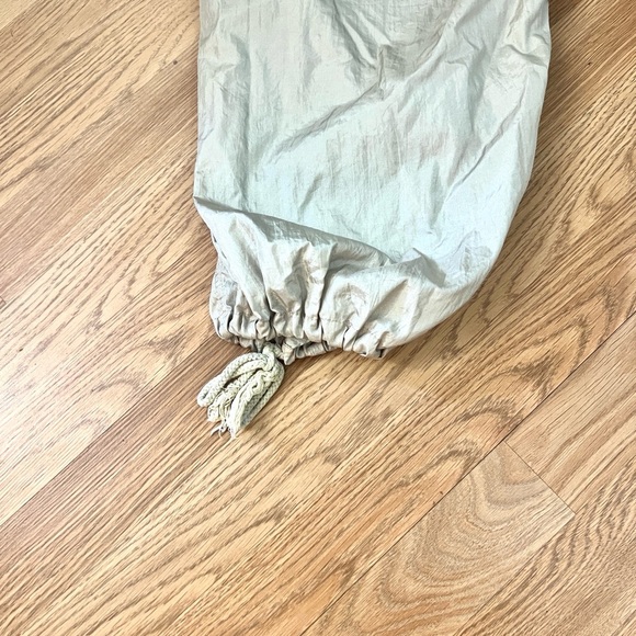 Motel Rocks, Light Golld,Shimmer Parachute Pants, Excellent Condition, Size XS - Picture 11 of 15